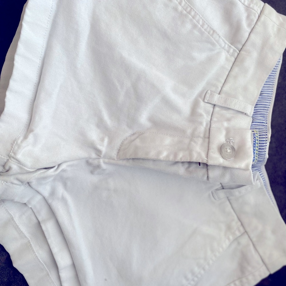 White Southern Tide used shorts